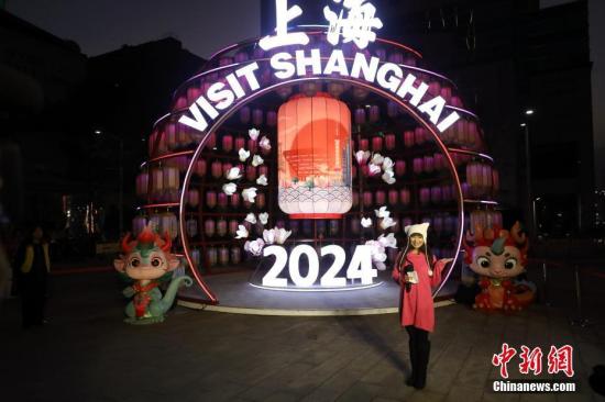 九游娱乐:“台北灯节”全面开展 配套活动吸引人潮(图1)