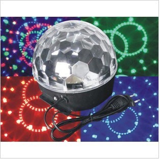 TCL发布全新QD-MiniLED电视T6L2899元起技术突破引领未来视觉体验