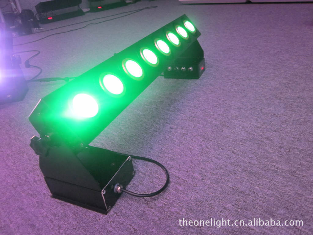 24颗10w四合一帕灯LED全彩帕灯大功率LED染色灯婚庆演出灯舞台灯(图1) 24颗10w四合一帕灯LED全彩帕灯大功率LED染色灯婚庆演出灯舞台灯