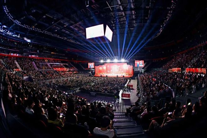 喜剧人开演唱会?!舞台科技如何让相声 “破圈”更“出圈”?(图17)