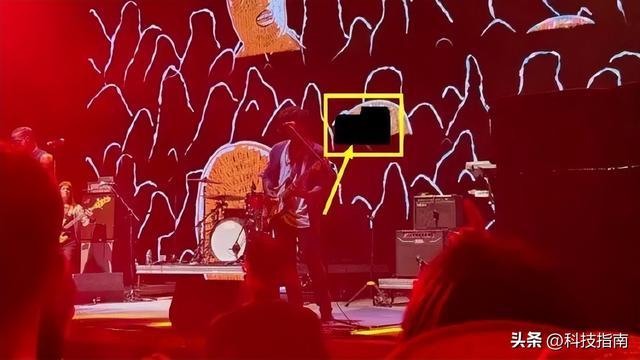 iPhone17刚发布拍照就翻车!强光拍照现黑块白纹 苹果紧急承认缺陷(图1)