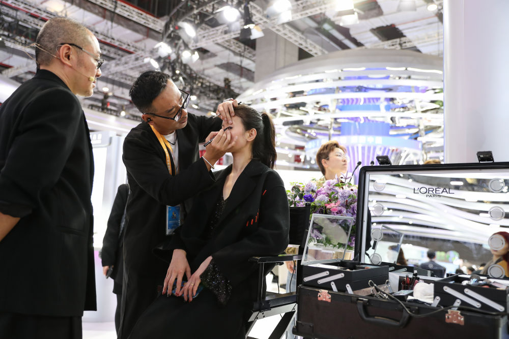 从“东方之约”到“世界机遇”:高水平开放的进博实践(图1)