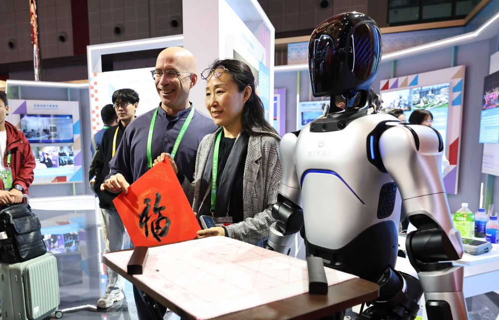 从“东方之约”到“世界机遇”:高水平开放的进博实践(图3)