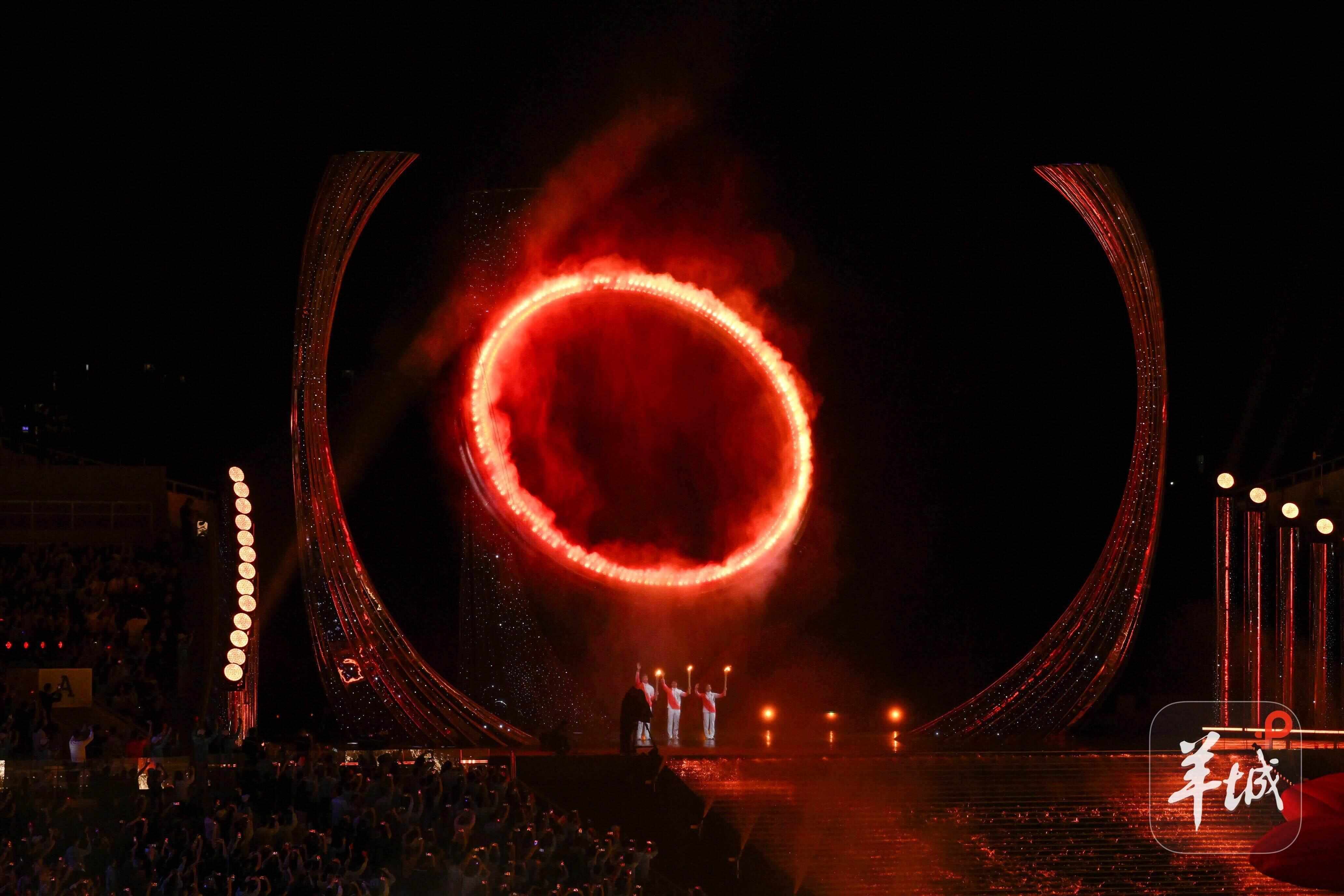 舞台、灯光、音响都是粤产从十五运会开幕式看“科技广东”的逆袭(图5)