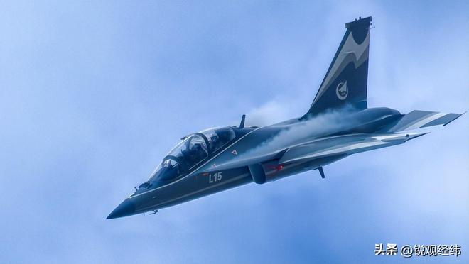 阿联酋弃用意大利装备豪掷4亿买中国战机不给欧美留任何机会(图12)