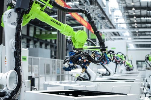 从传统装备到智能系统湖南工程机械是如何构建全球竞争力的(图3)