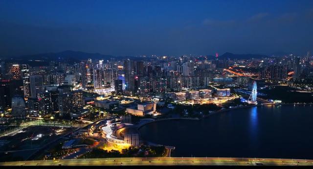 利亚德、洲明科技、光峰科技、巴可等MLED、投影闪亮十五运助力打造全球首个滨海实景“城市全景闭幕式”(图5)