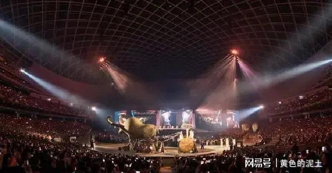 蔡依林站上巨蛇台北炸锅神话被她改写成舞台(图4)