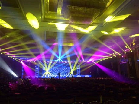 福州舞台灯光设备出租 大型会议活动策划公司 舞台灯光音响(图1) 福州舞台灯光设备出租 大型会议活动策划公司 舞台灯光音响