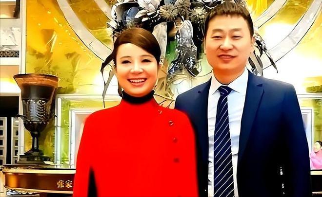 盲人歌手刘赛:7年前不顾反对嫁到农村如今丈夫成了她的骄傲(图6)