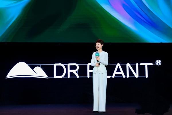 新消费时代植物医生的“自我革新”:线下实体店的“第三次生命”(图2)