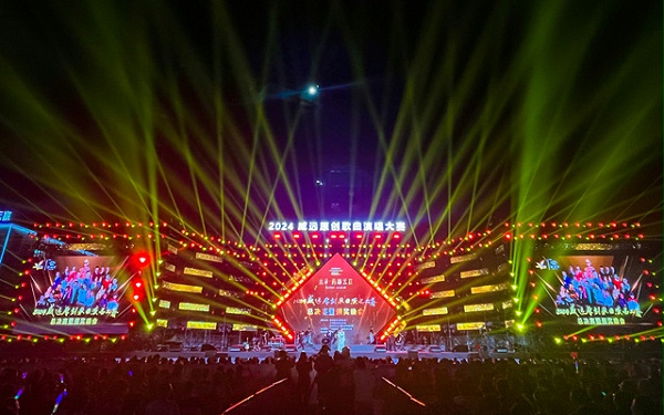 央媒点名54岁刀郎释放三个强烈信号云朵的话真没说错