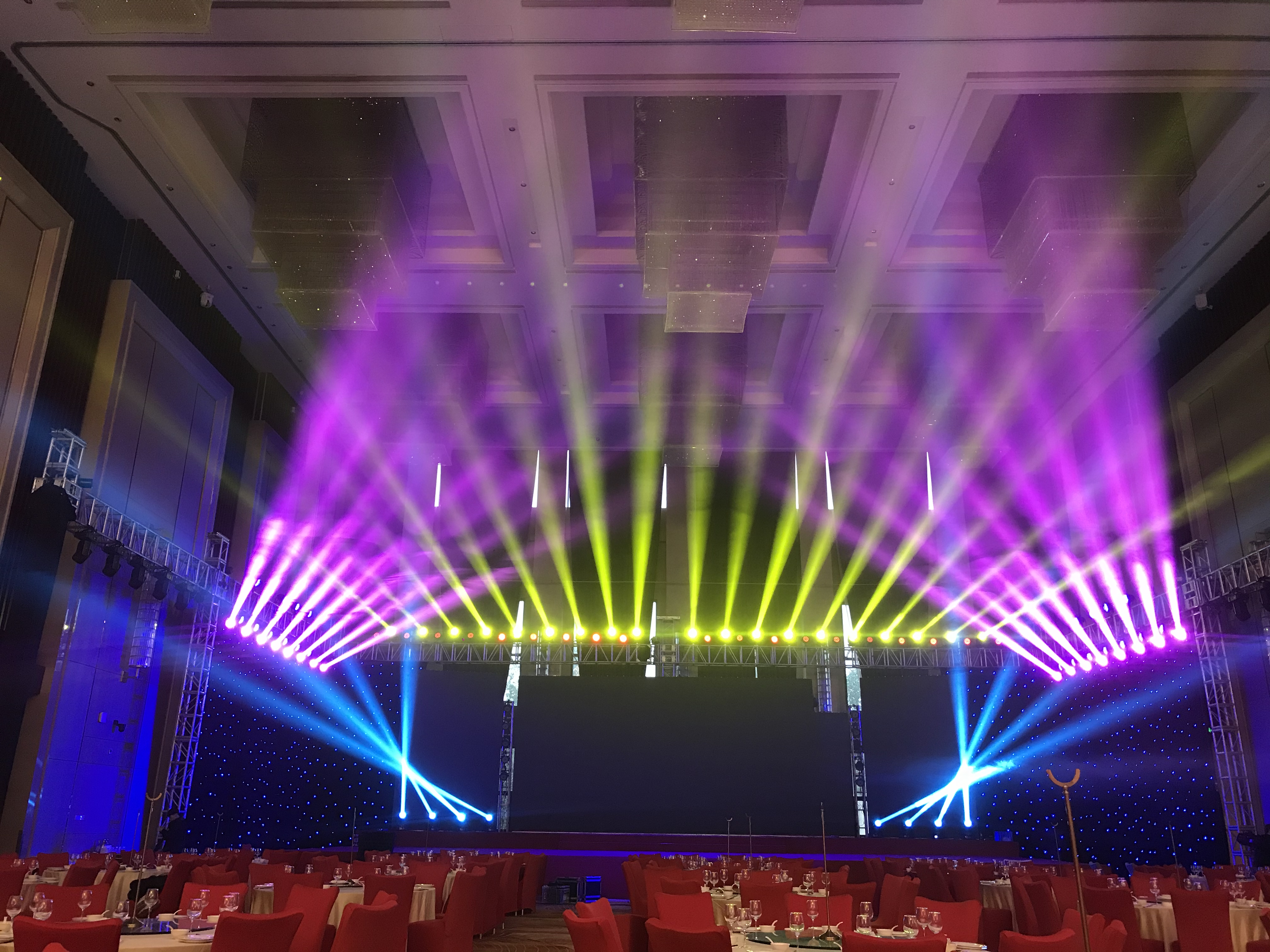 让吕梁精神焕发新的时代力量(图1) 让吕梁精神焕发新的时代力量