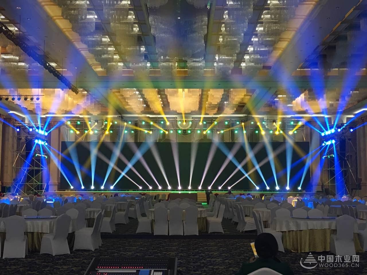 演唱会模板在线编辑制作-演唱会海报设计图片素材-图怪兽