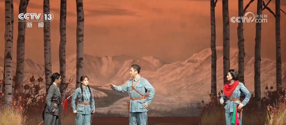 多部红色题材作品接力登台沉浸式文旅新体验带动地方红色旅游热(图3)